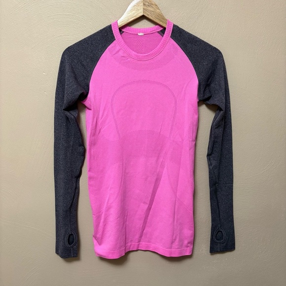 Lululemon Swiftly Tech Long Sleeve Pink Grey Gray Sleeve
Combo Size 4 - Picture 2 of 8